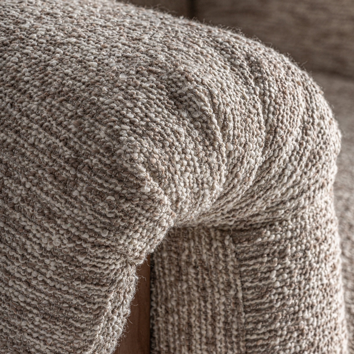 Fauteuil en tissu beige