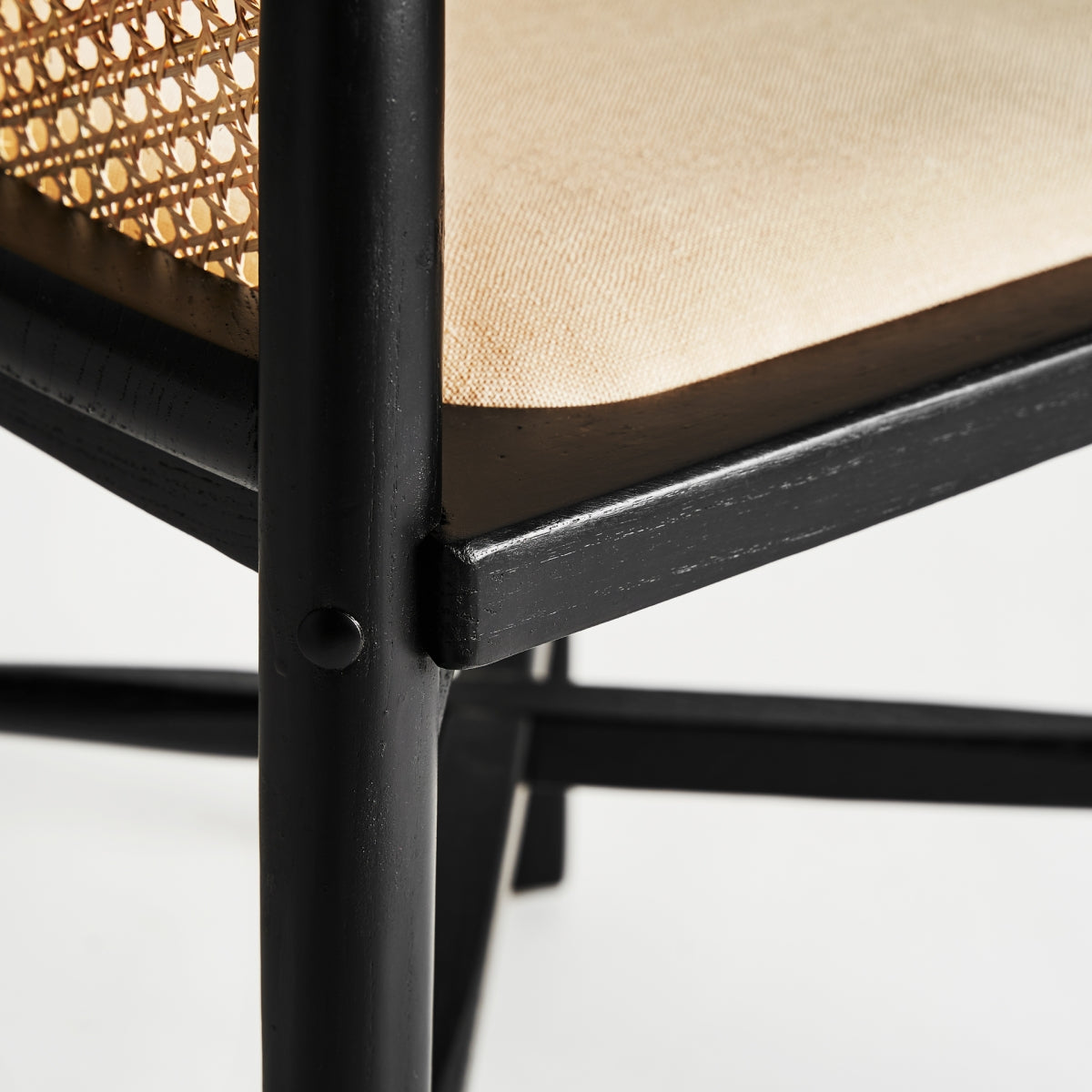 Fauteuil en bois de bouleau noir