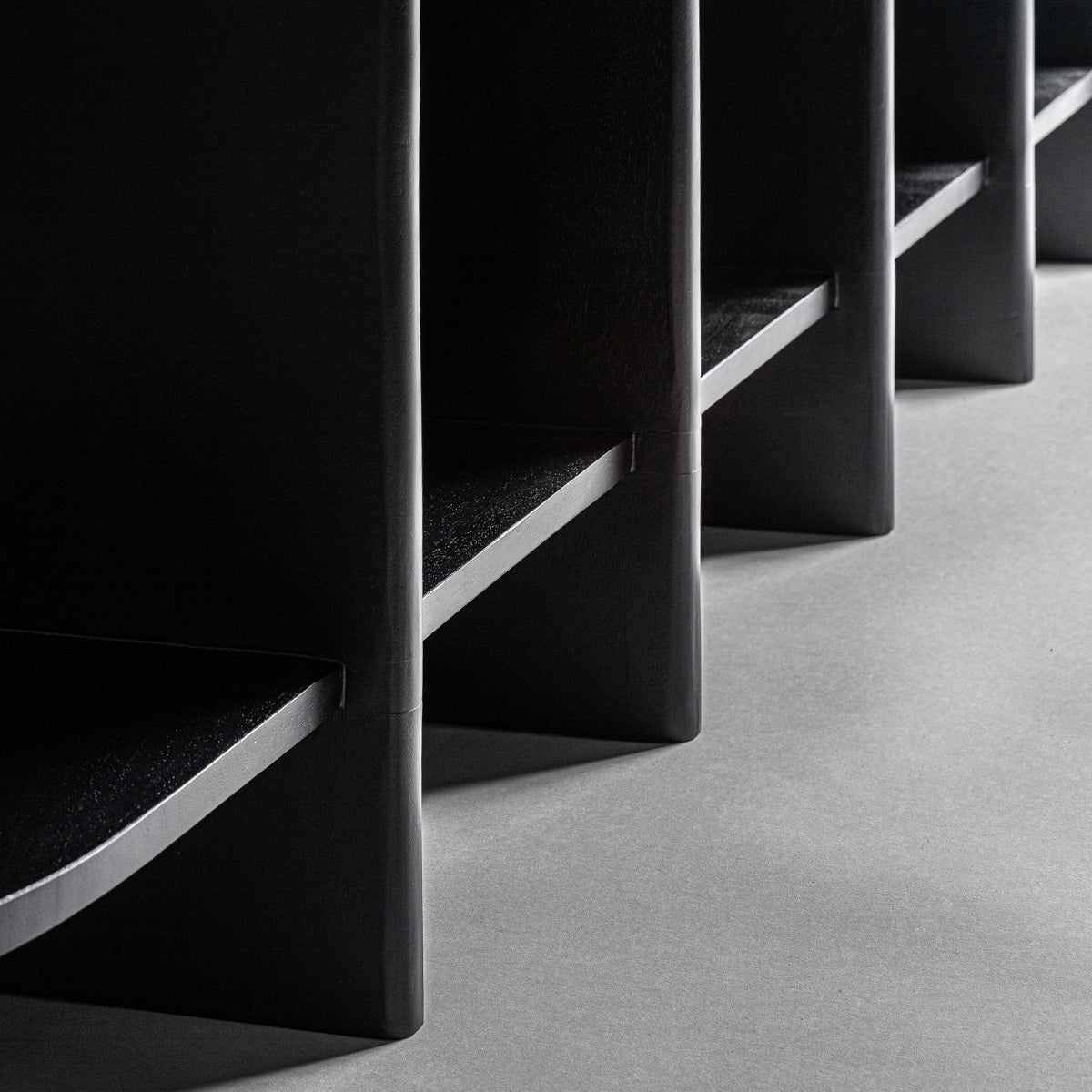 Console en manguier et marbre noir