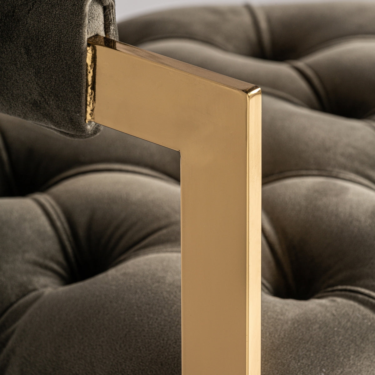 Chaise de bar en laiton et velours marron
