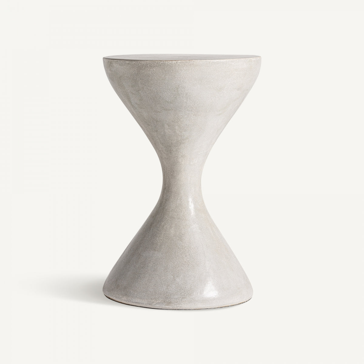 Table d'appoint en ciment gris