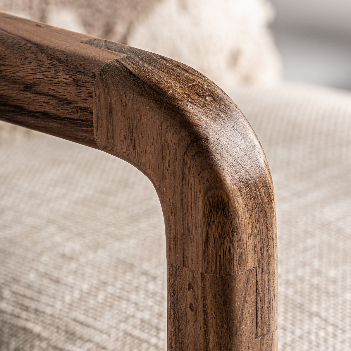 Fauteuil en tissu sable et fibre de chanvre