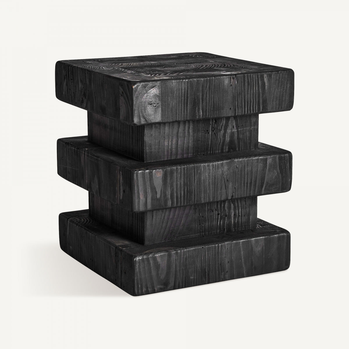 Tabouret en bois de pin noir
