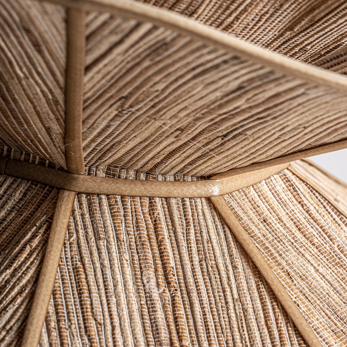 Lustre en bois de coco