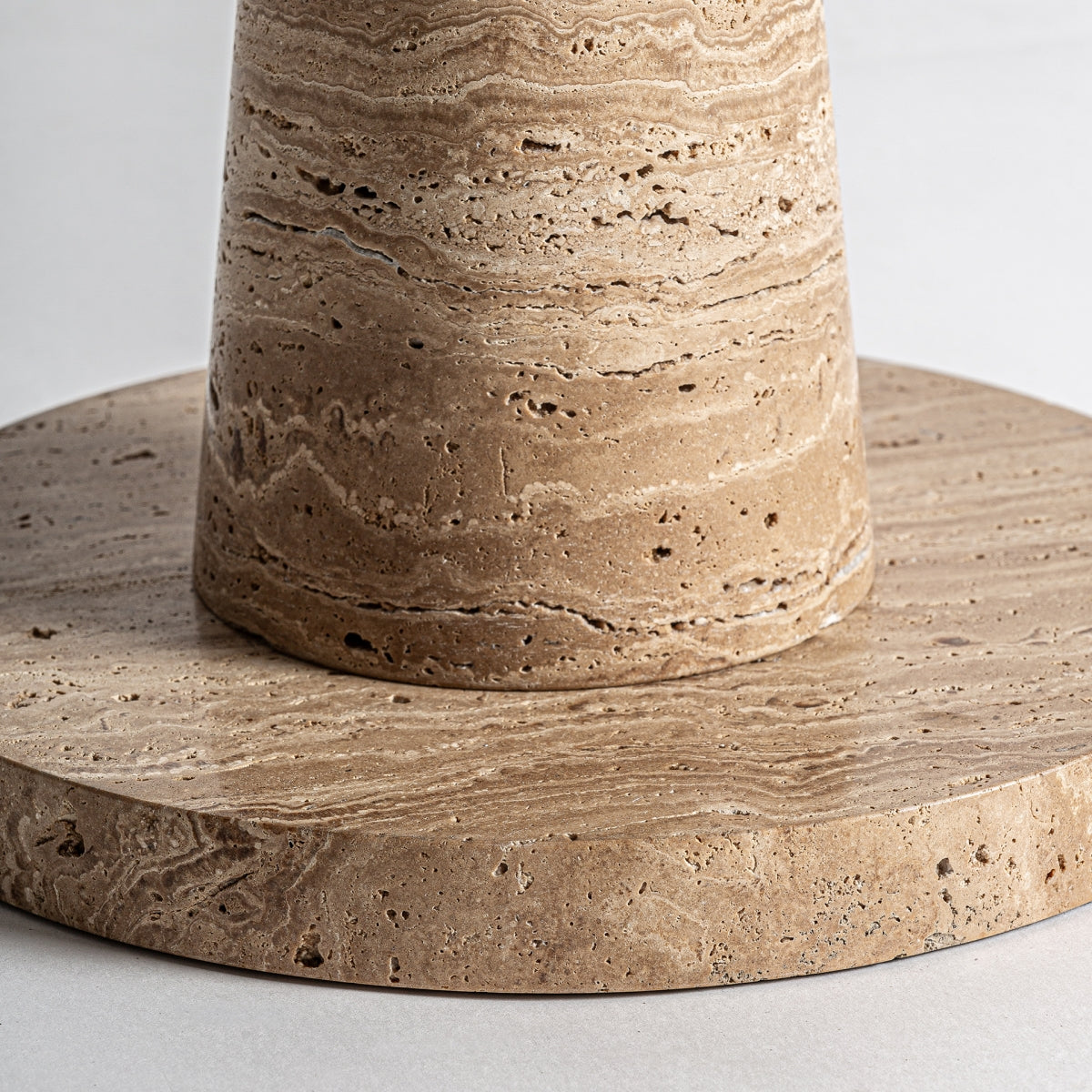 Table d'appoint en marbre beige