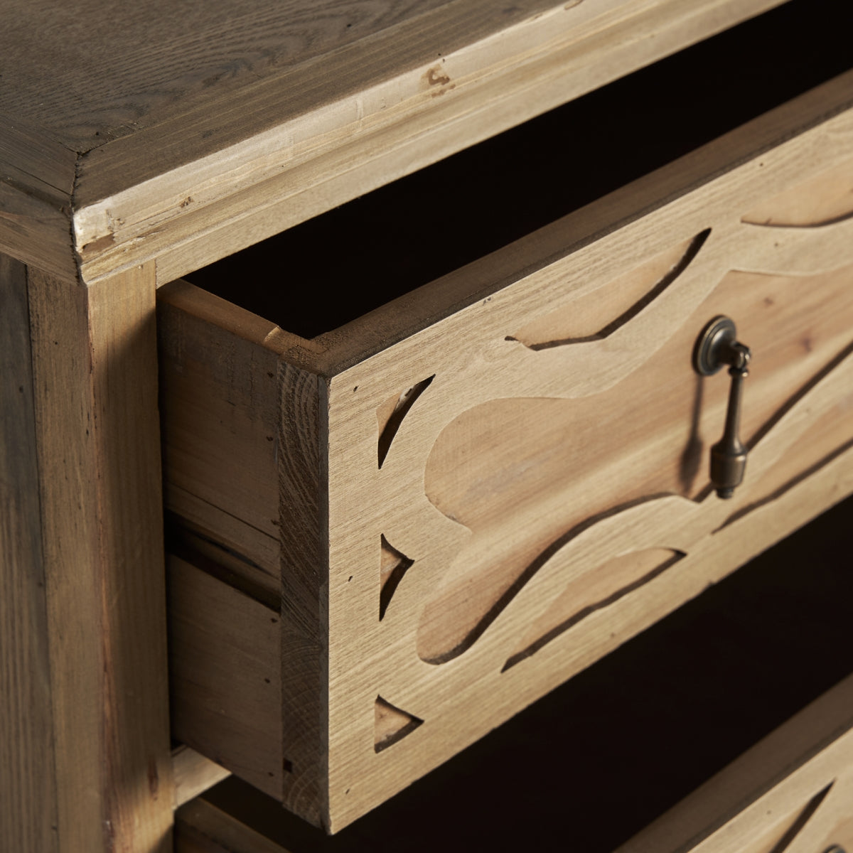 Commode en bois d'orme marron