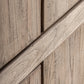 Armoire en bois d'orme